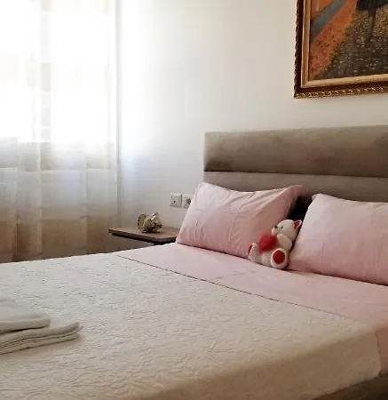 Center Cute And Comfy - Ajia Appartement Tirana