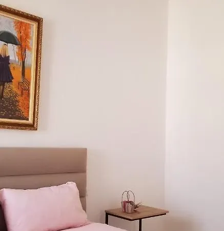Center Cute And Comfy - Ajia Appartement
