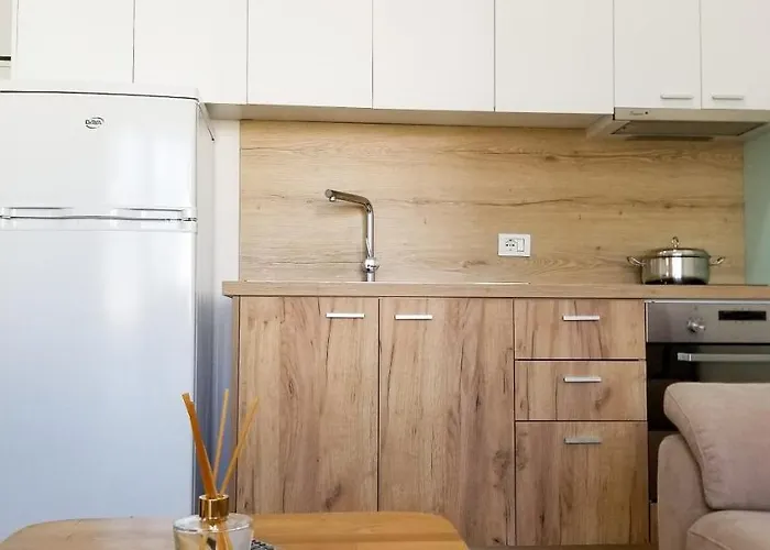 Center Cute And Comfy - Ajia Apartman